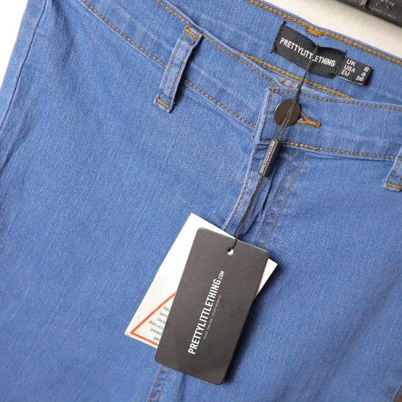 3 for 25! 🌻PrettyLittleThing- NWT Mid-Wash Skinny Jeans🌻 - Picture 5 of 7